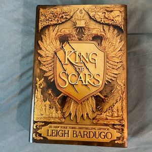 King of Scars Leigh Bardugo Grishaverse Hardback Book